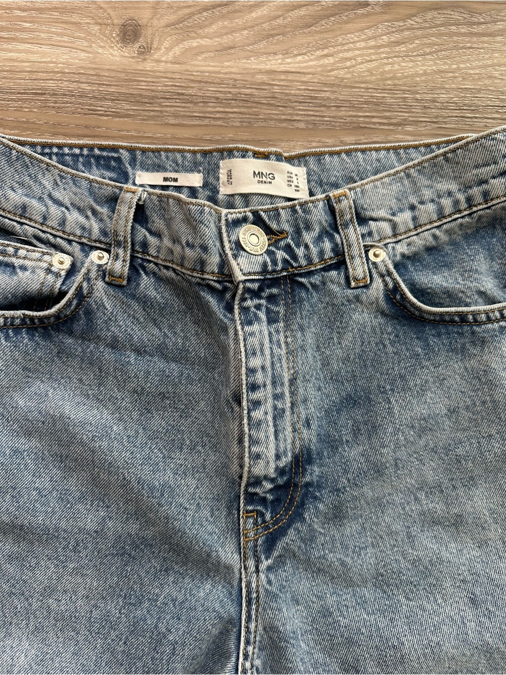 Mango Light Blue Mom Jeans - Picture 5 of 6